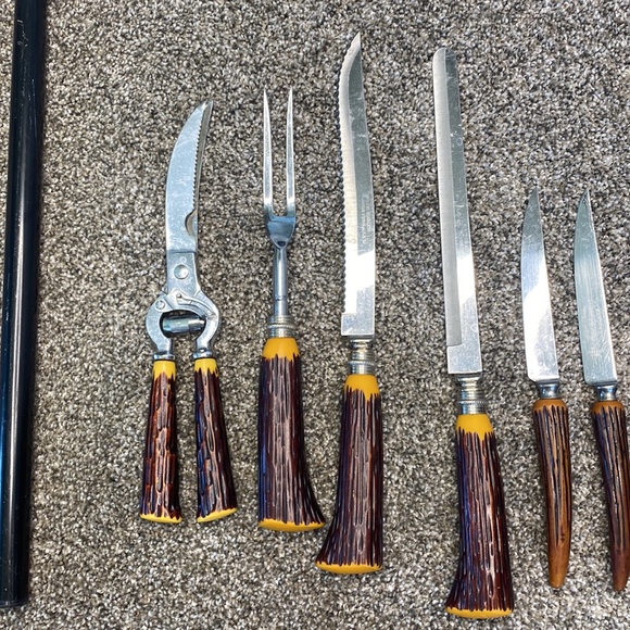 Vintage Set of Crown Sheffield/ Knives Vintage Washington Forge 4 piece set - Picture 2 of 6